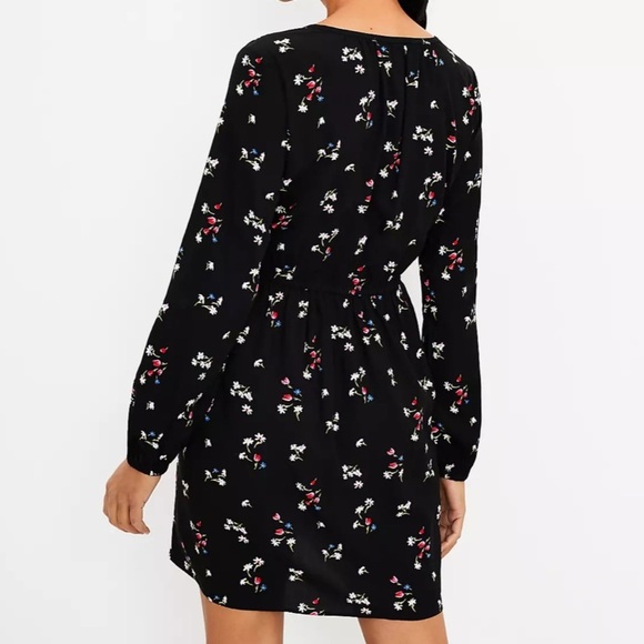 LOFT Black Casual Floral Side Tie Sundress Long Sleeves Medium Petite - Picture 3 of 16